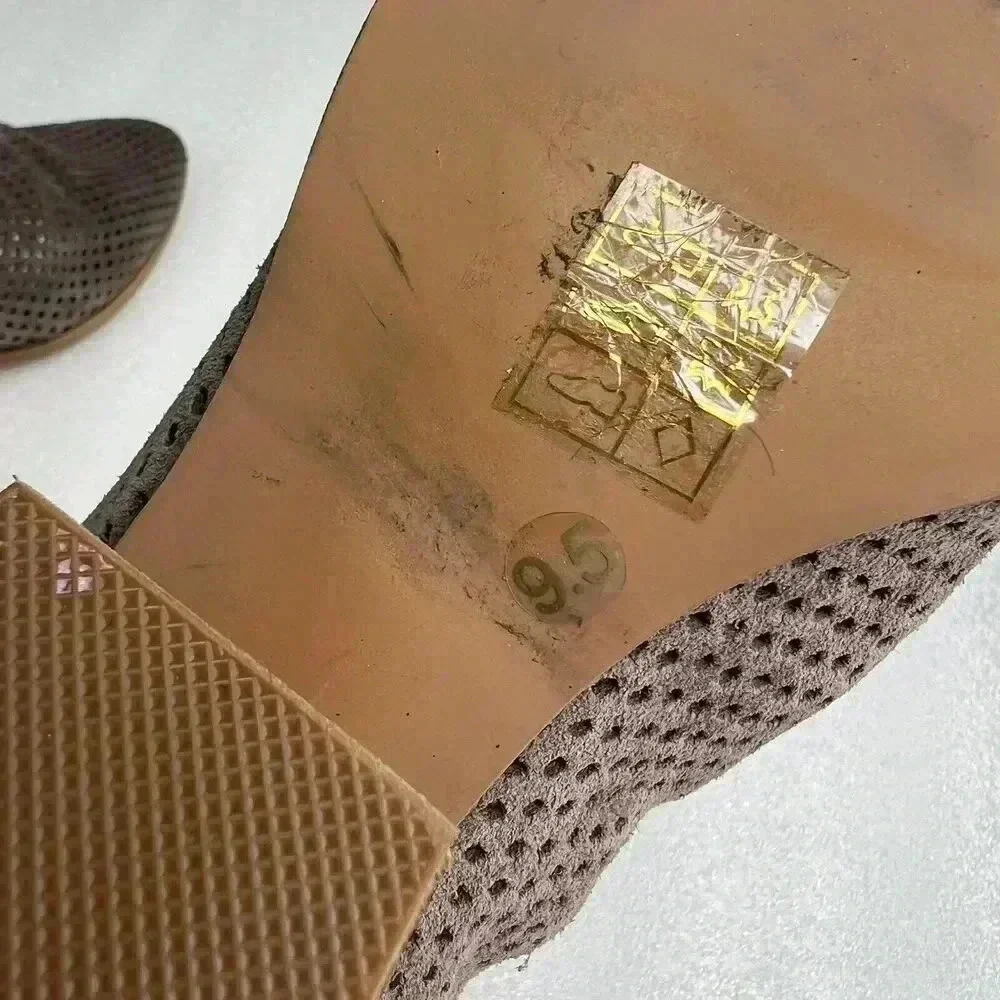 JEFFREY CAMPBELL‎ Jenelle Laser Cut Soft Leather Bootie women's 9.5 M Block Heel - Picture 9 of 11